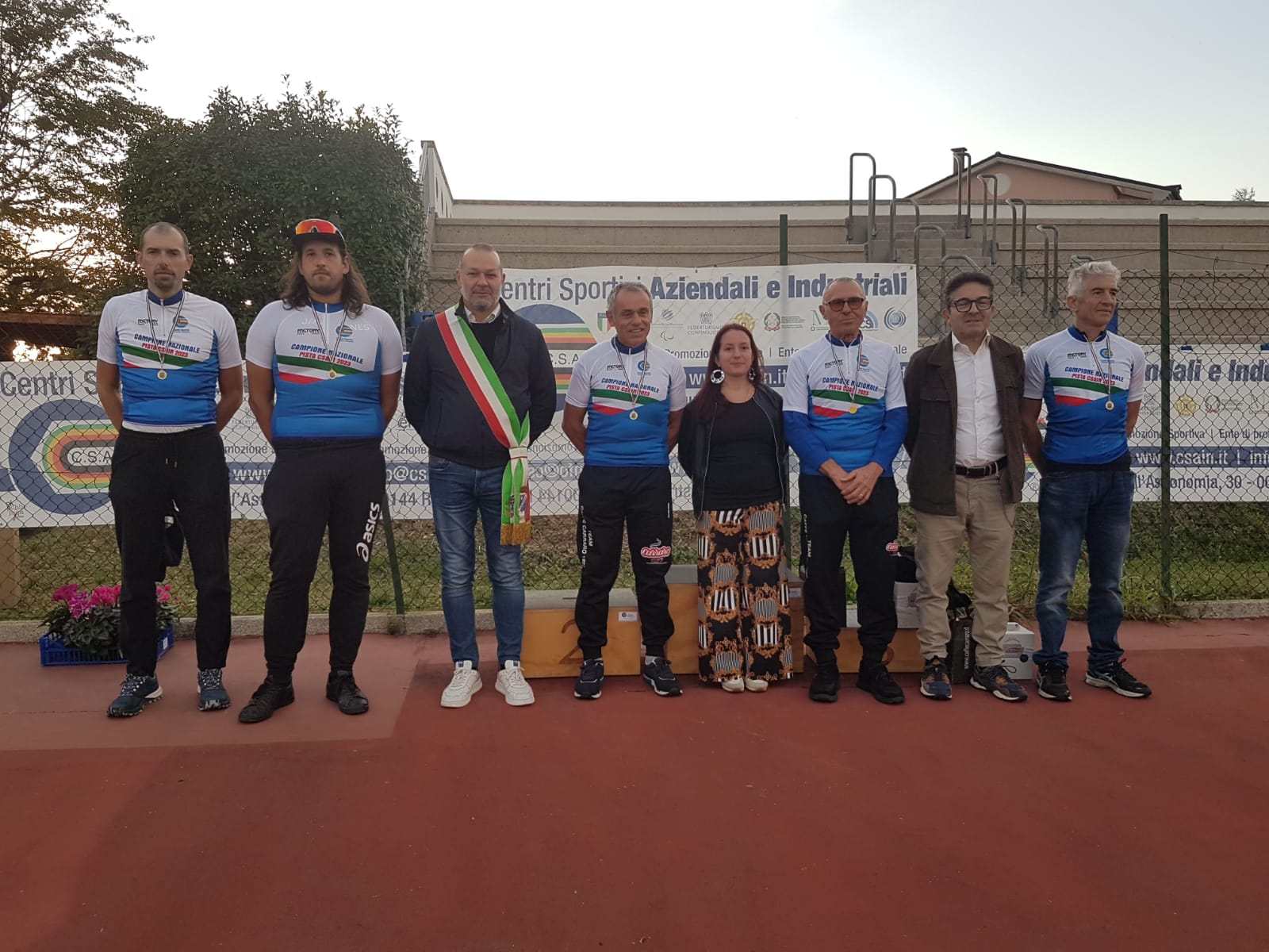 WinCraft Bandiera Denver Pioneers Campioni Nazionali Hockey 2022 – 71x102 Cm, Poliestere, Doppia Faccia, Licenza Ufficiale